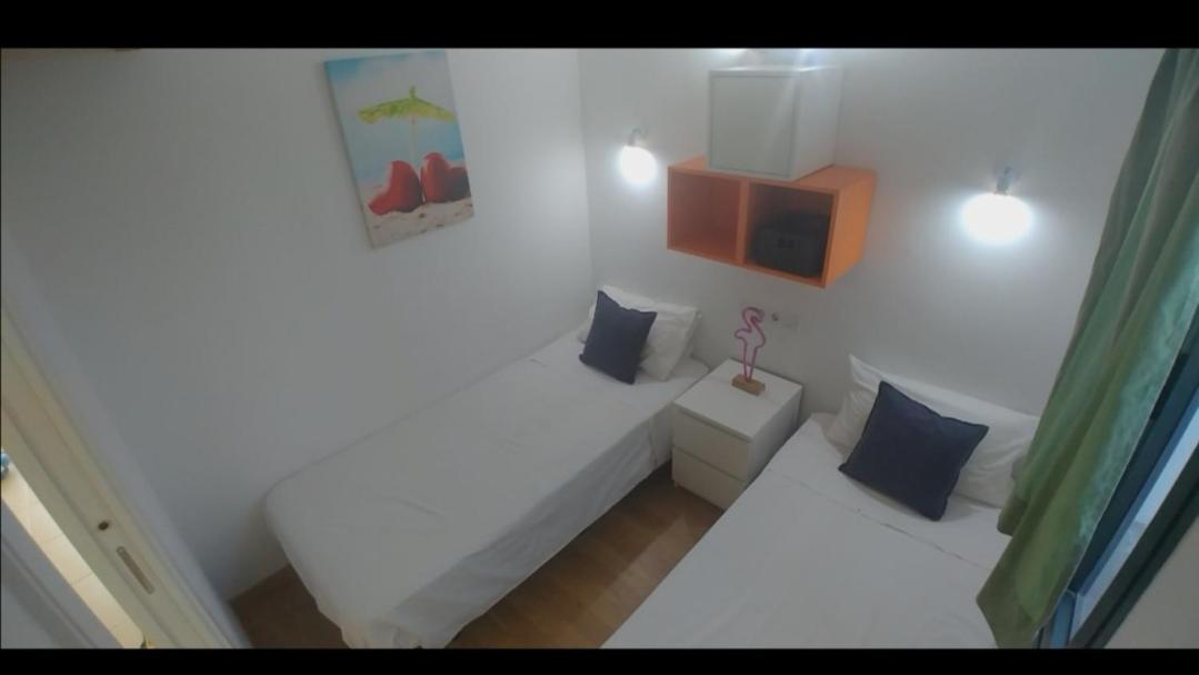 Private Room & Sunny Terrace San Bartolomé Екстериор снимка