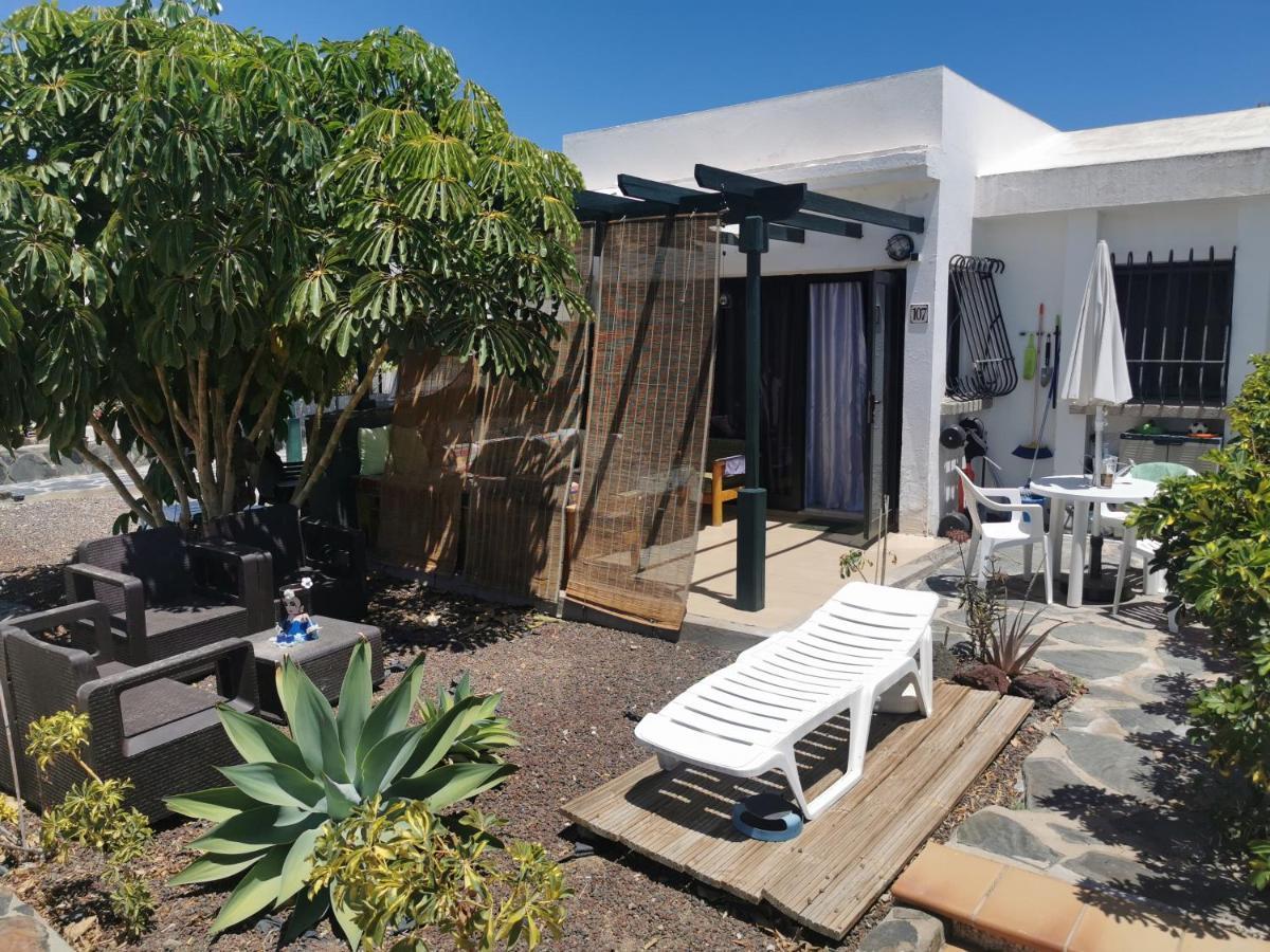 Private Room & Sunny Terrace San Bartolomé Екстериор снимка